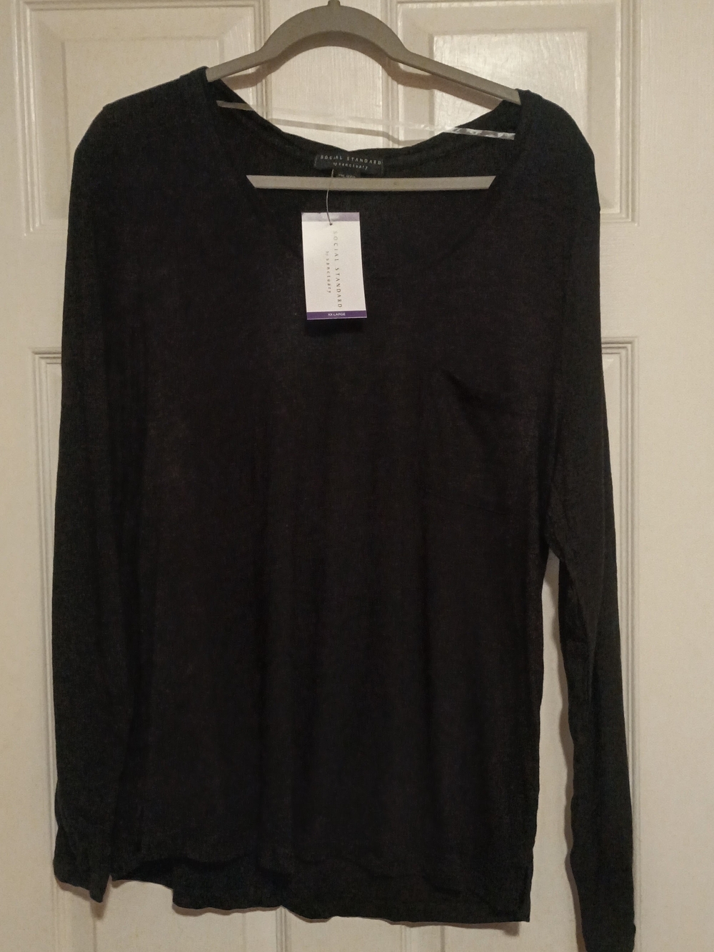 Vince Black Long-Sleeve Scoop Neck Tee